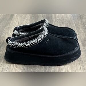 Ugg Tazz Tasman Platform Slippers Black Size 8 EUC!